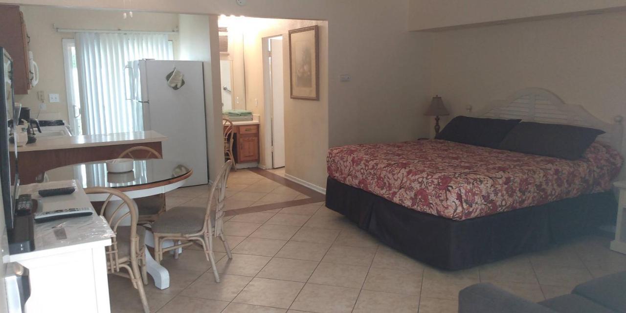 The Villas Of Palm Springs Extérieur photo